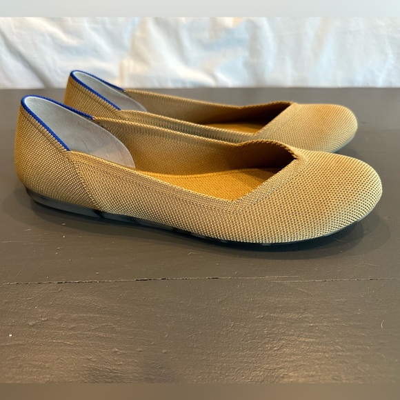 Like New Rothy’s Flats - Picture 7 of 7